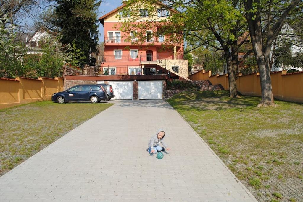 Bed and Breakfast Stan és Panzió Balatonalmádi Exterior foto